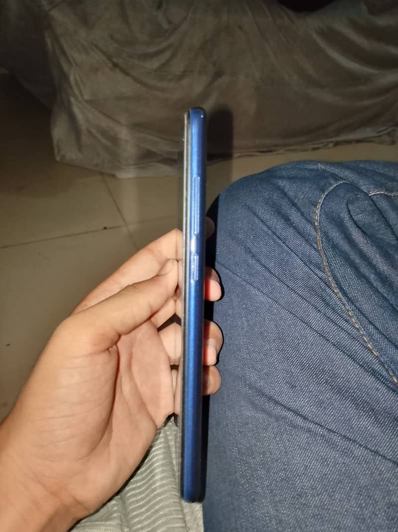 Xiaomi Redmi Note 9 1
