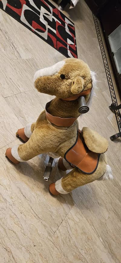 Kids horse toy