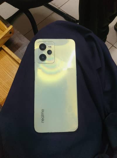 Realme C35