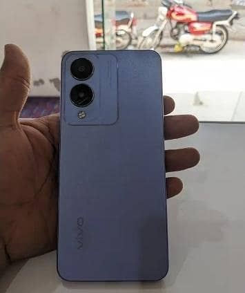 Vivo Y17s