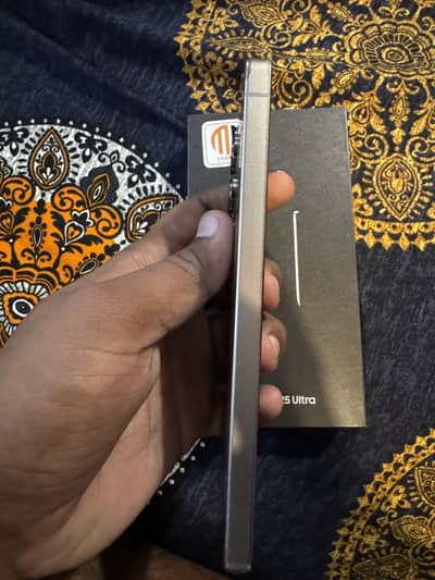 Samsung Mobile S25 Ultra