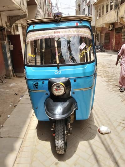 bilkul ok ha riksha koi Kam nhi ha riksha ma call 03700957429