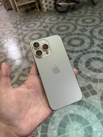 iPhone 15 pro max jv 256gb waterpack