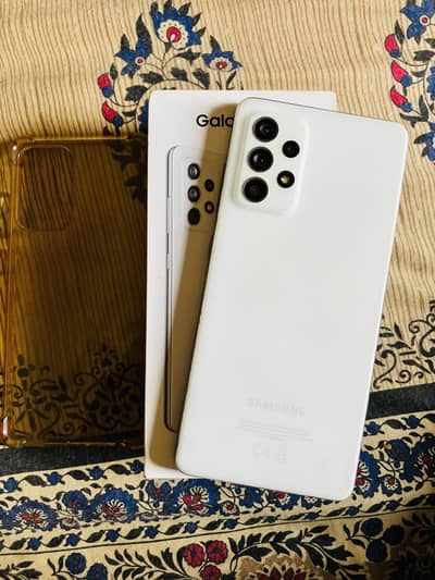 Samsung galaxy A52 8/128 with box