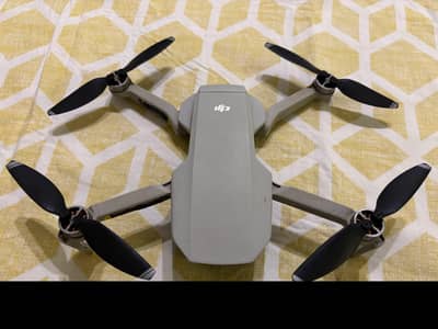 DJI Mavic Mini Drone for Sale – Box & Accessories Included