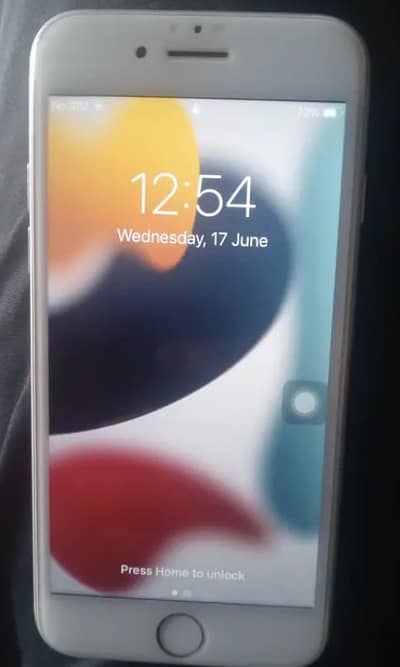 Apple iPhone 7