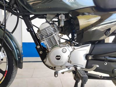 Yamaha YB125Z DX Brand New condition