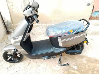 Revo electric scooty
