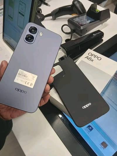 oppoa6x 4gb ram 128 gb momrey