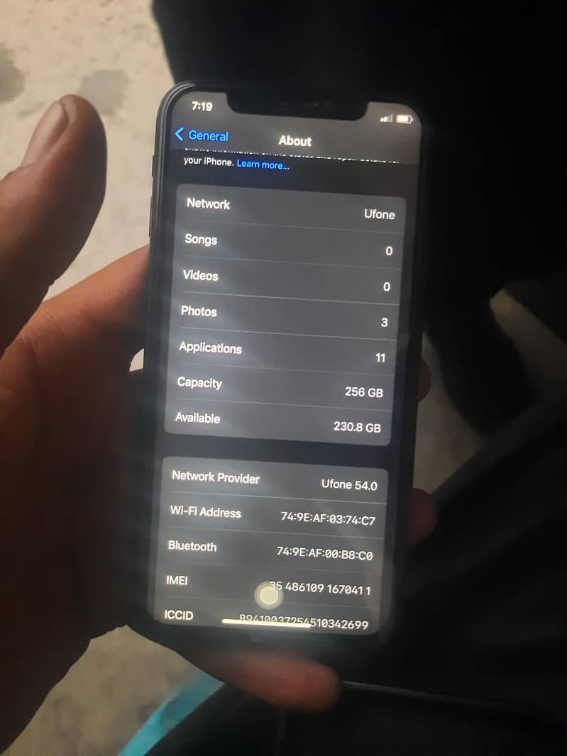 Apple iPhone X 5