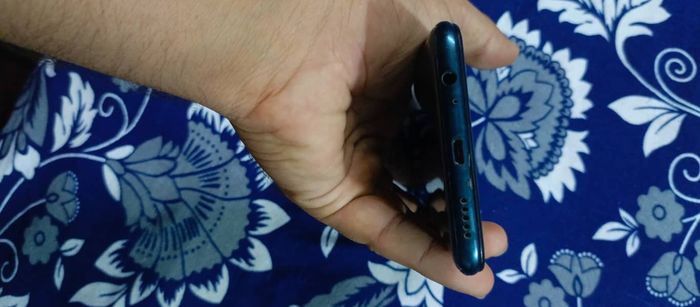 Infinix Note 7 4