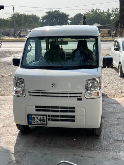 Suzuki Every 2025