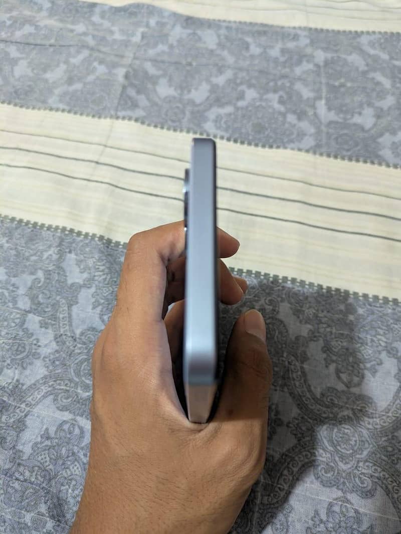 Realme Note 60 2