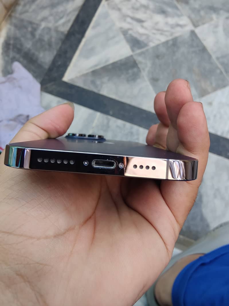 iphone 14 pro max 1