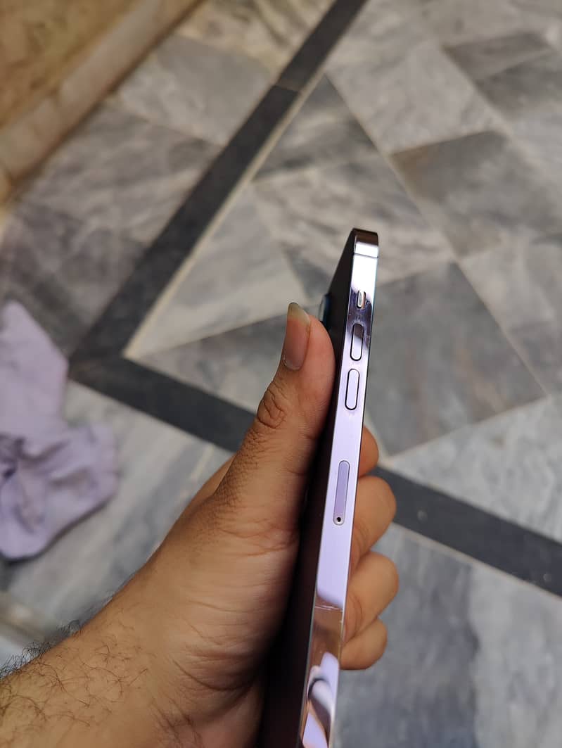 iphone 14 pro max 3