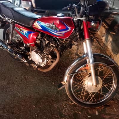 unique 125cc. . . . 03128290869