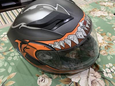 Helmet vector