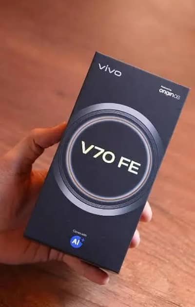 vivo v 70fe 8/256 5G 11 months warranty