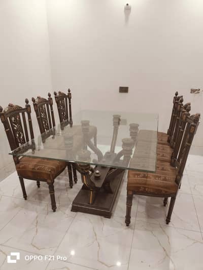 Dinning table with 6 chairs