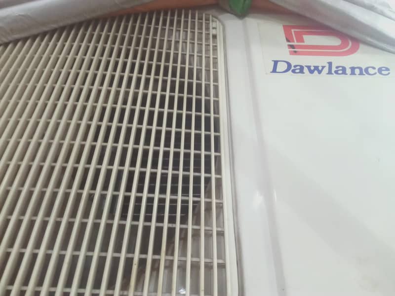 Dawlance split 3