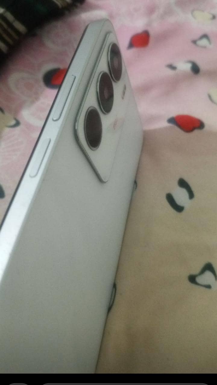 Realme C71 2