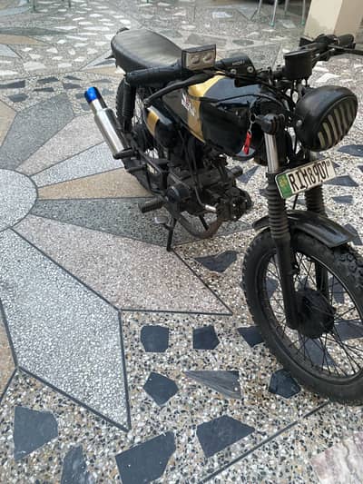 Hero 2009 model smoth bike ha sport tyres ha