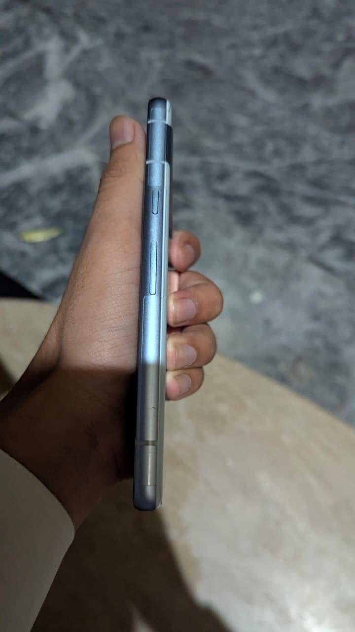Google Pixel 7a 1