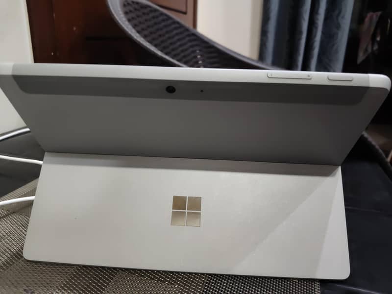 Microsoft Surface Duo 3