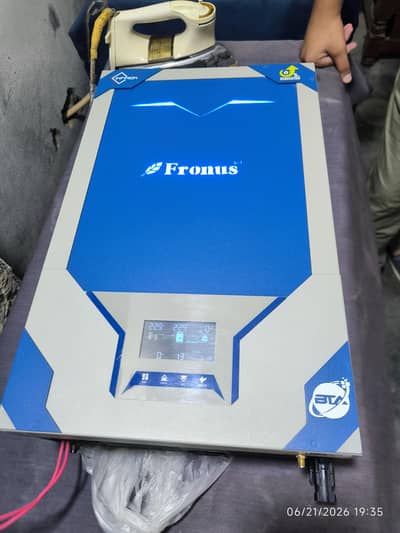 Fronus Infinion Plus PV7000