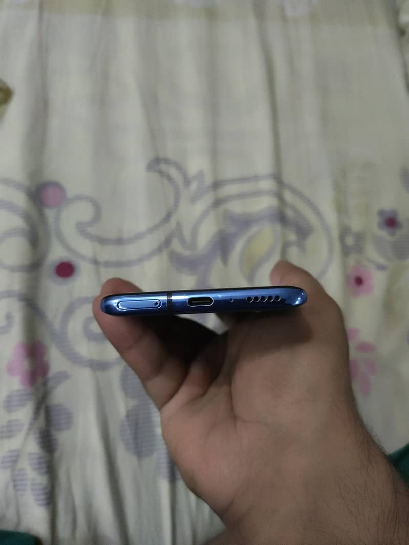 One Plus 7Pro 5