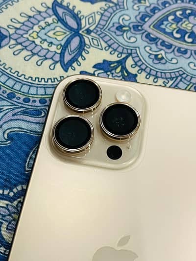 Apple iPhone 16 Pro Max (256 GB Complete Box) For sale