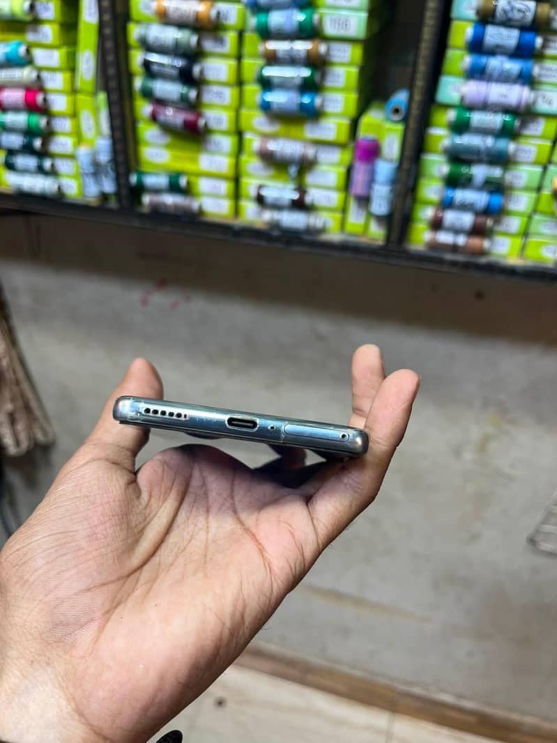 Tecno CAMON 40 4