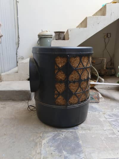 air collar 2 ice box ke sath