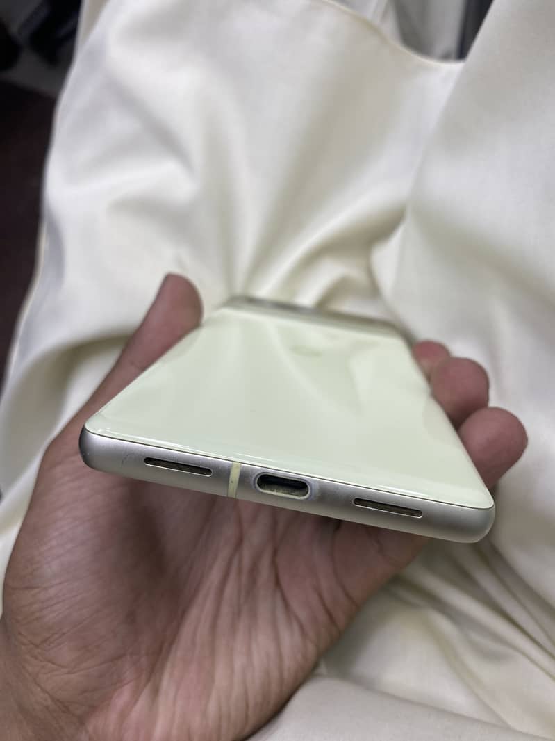 Google Pixel 7 2