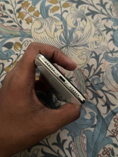 iphone x 256 gb non PTA My WhatsApp number 0370.7634975