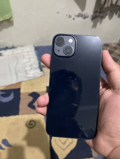 Apple iPhone 13