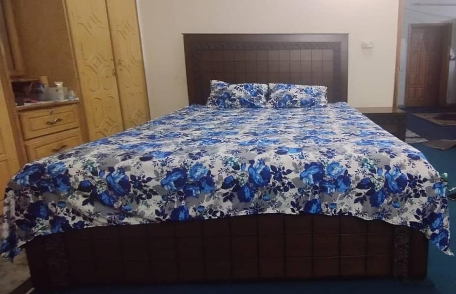 King Size Bed 1