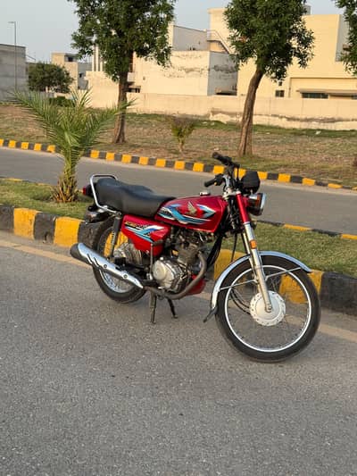 Honda CG 125 Lush Condition