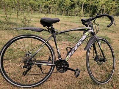 New High-Performance Road Bike – Great Condition