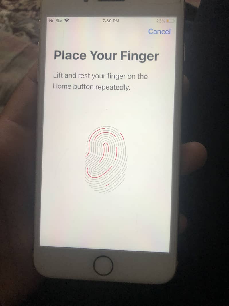 Apple iPhone 8 Plus 4
