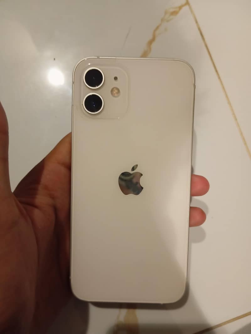 IPHONE 12 0