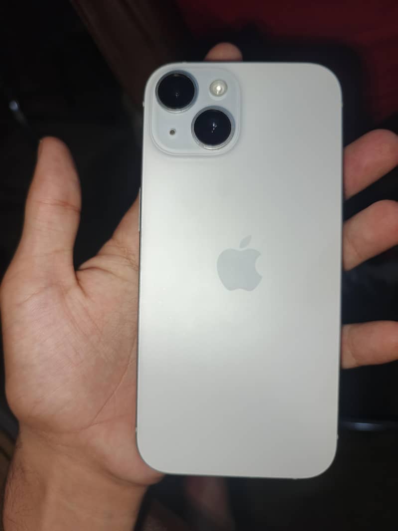 Apple iPhone 15 128GB 0