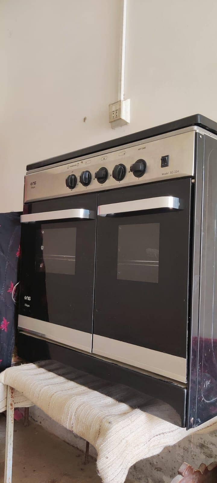 Cooking range 1