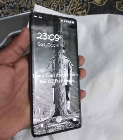 tecno camon 40 pro 16/256 gb PTA approved whtsp nr 0370.7634975