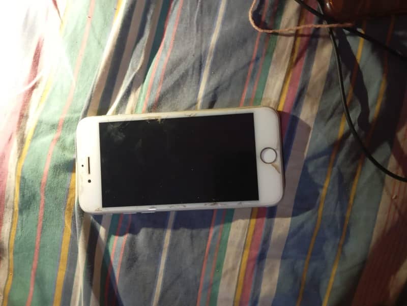 Apple iPhone 8 0