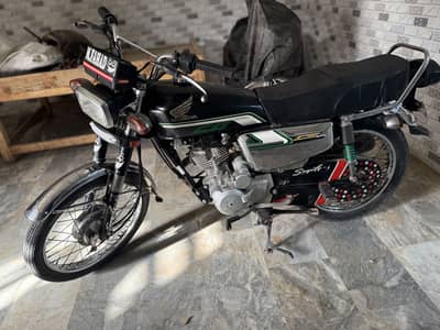 Honda 125 se