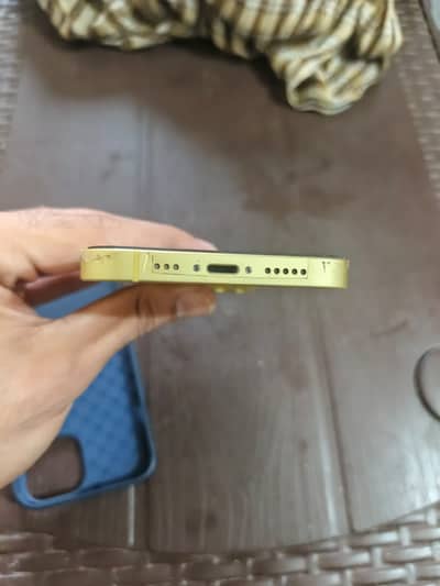 Apple iPhone 14 JV