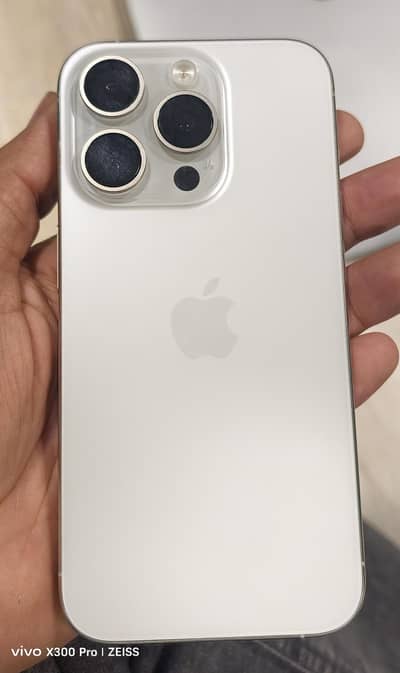 Apple iPhone 15 Pro