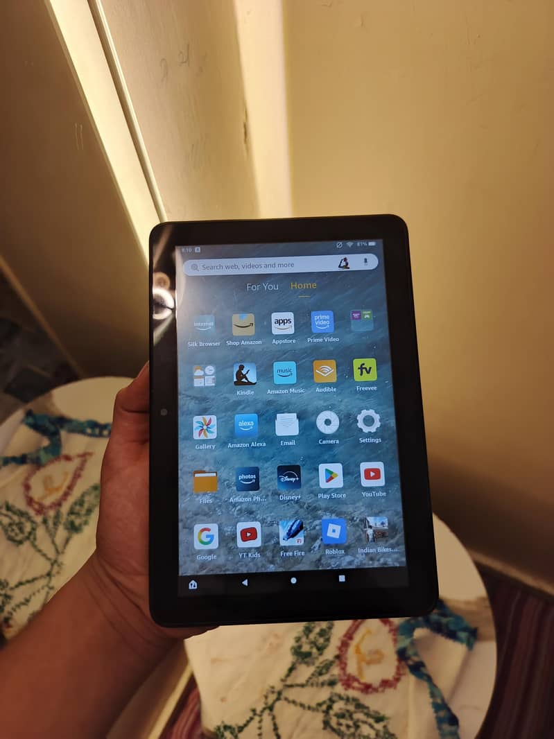 AMAZON TAB 4