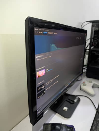 22 Inch Monitor with stand Clean condition